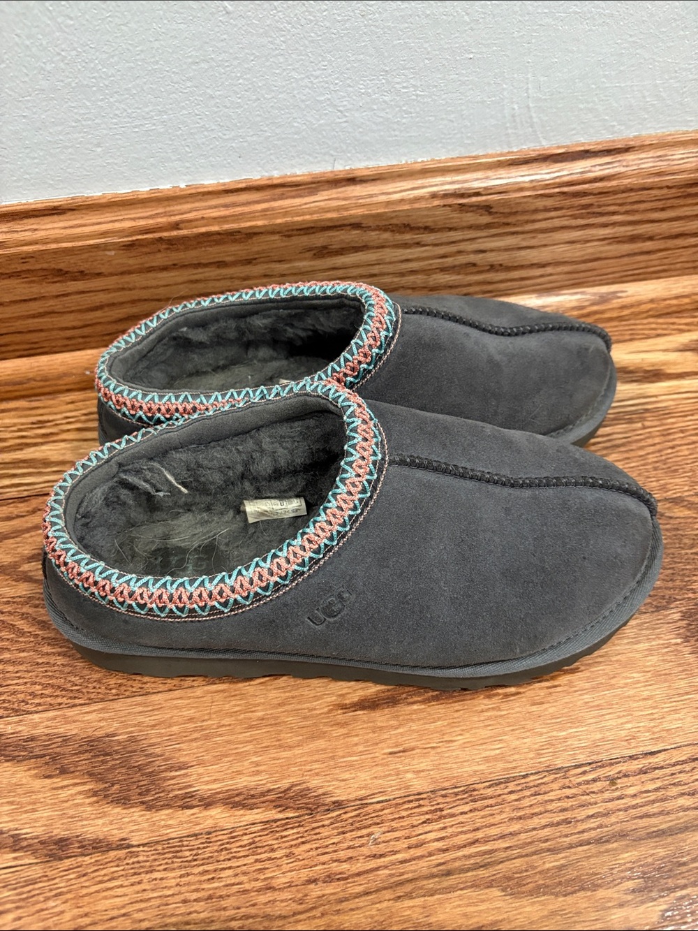 UGG Women's Charcoal Suede Slip-On Slippers with Colorful Trim